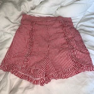 HIGH WASTED BOUTIQUE SHORTS